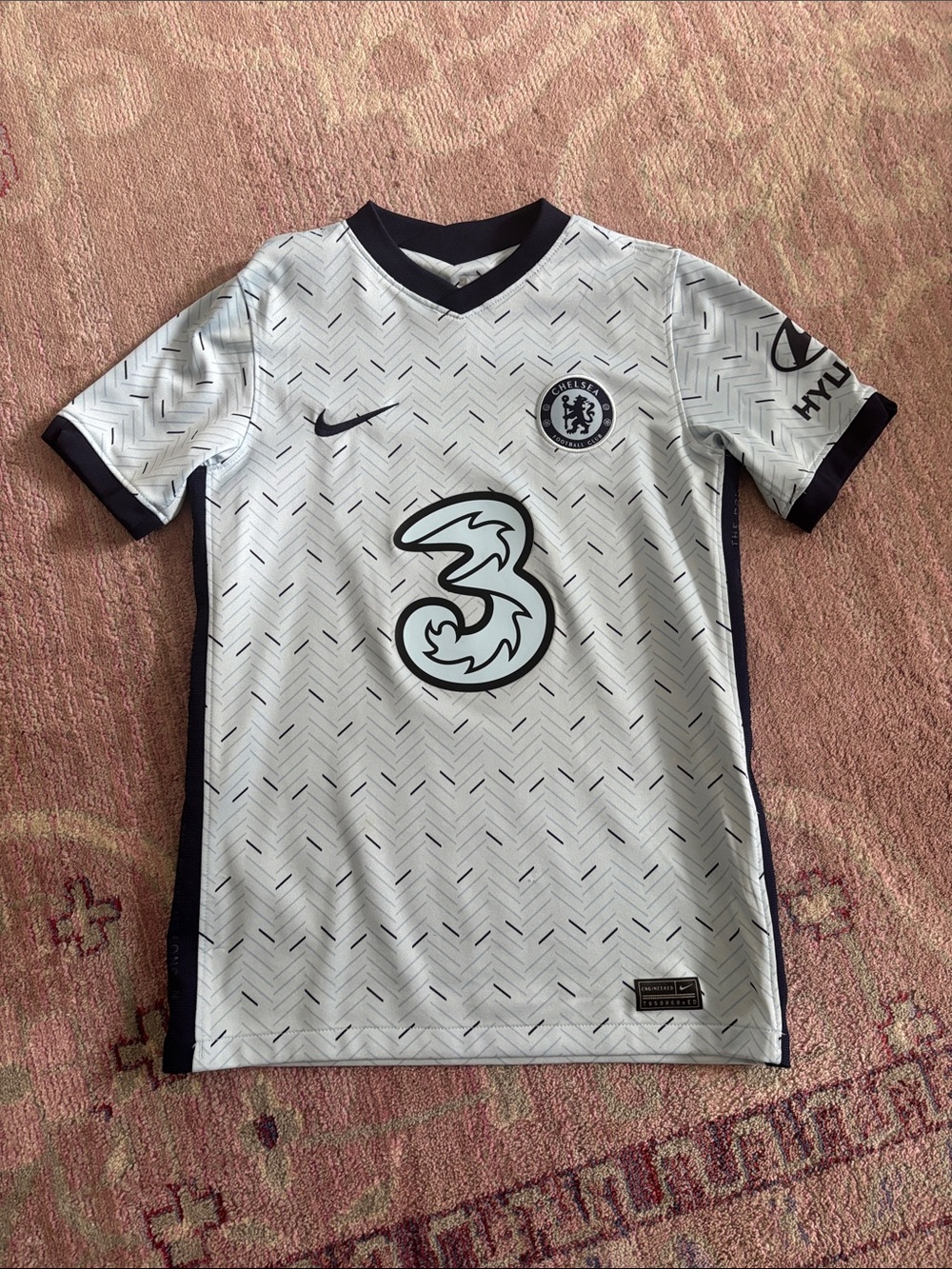 Nike White and Navy Kids Chelsea Soccer Jersey